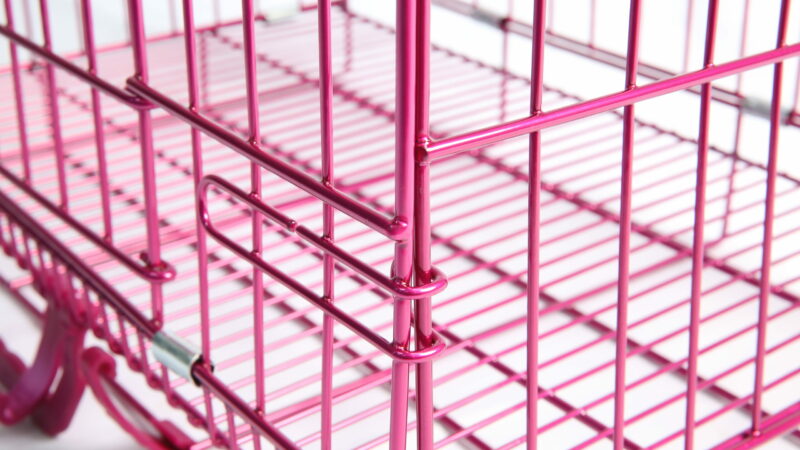 Pink Fashion Dog Crate – Stylish Comfort - Image 8